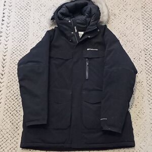 Columbia Men's Black Hooded Puffer Jacket